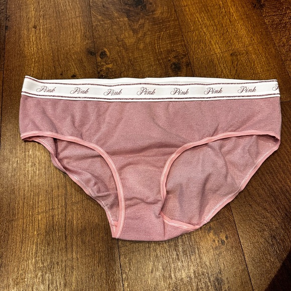 Victoria's Secret Bundle - Picture 5 of 11